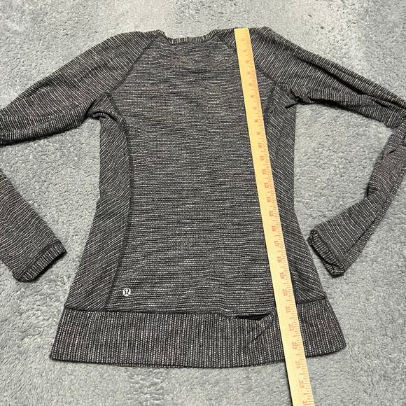 Lululemon Shirt Womens 4 Race Your Pace Black Long Sleeve Running - Picture 7 of 7